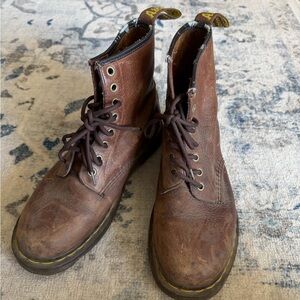 Dr. Martens Brown Leather women’s Boots